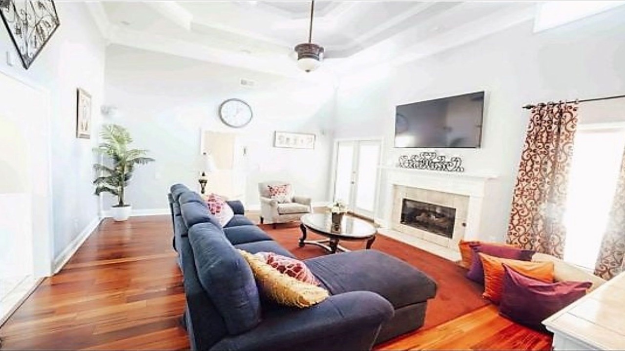 Photo of Livingroom in Montgomery