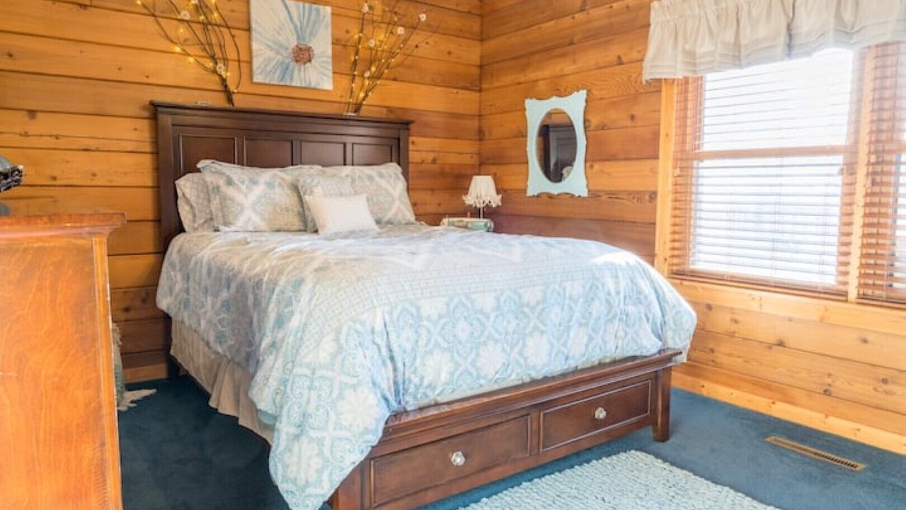Photo of Bedroom in Pinnacle