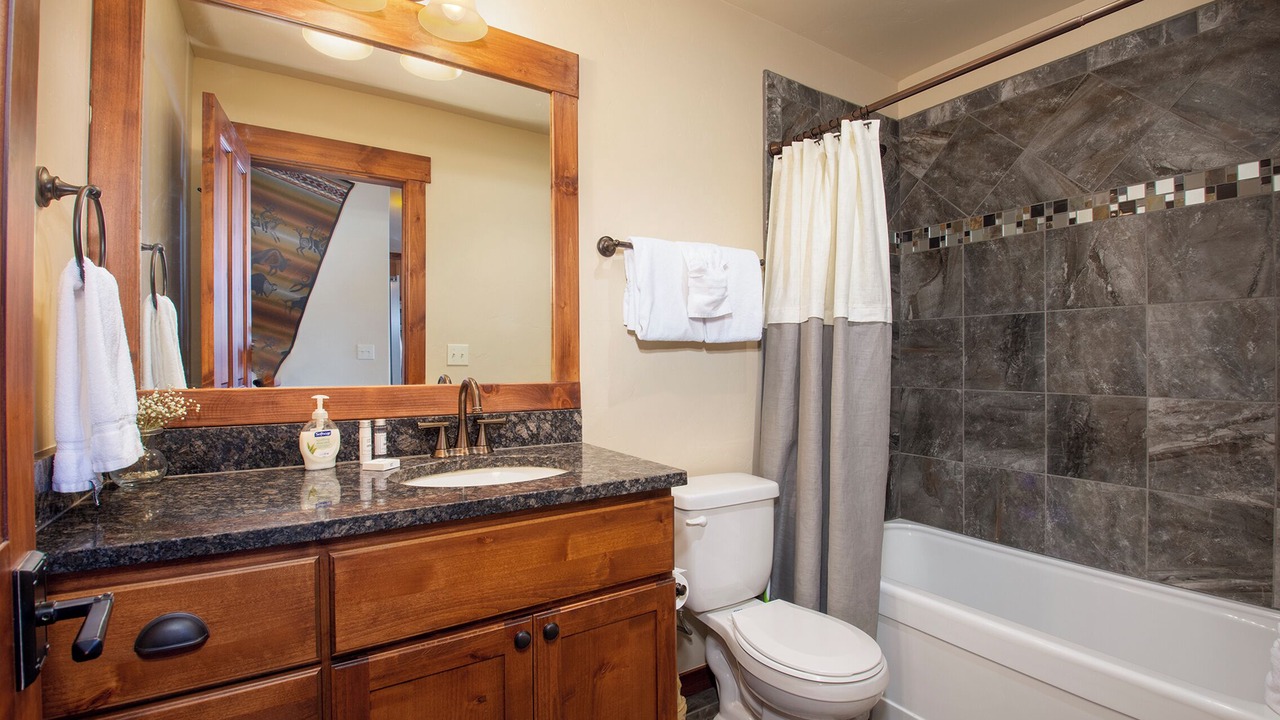 Photo of Bathroom in Fraser