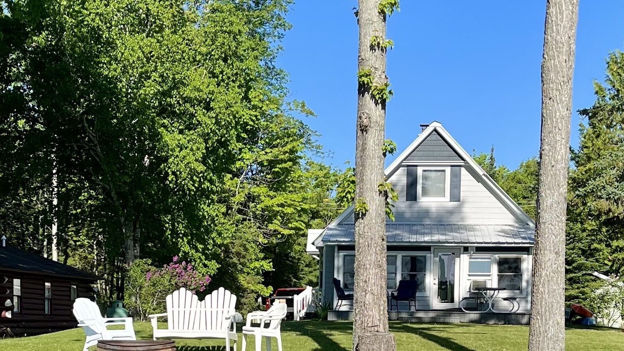 Photo of Outdoor in Levering