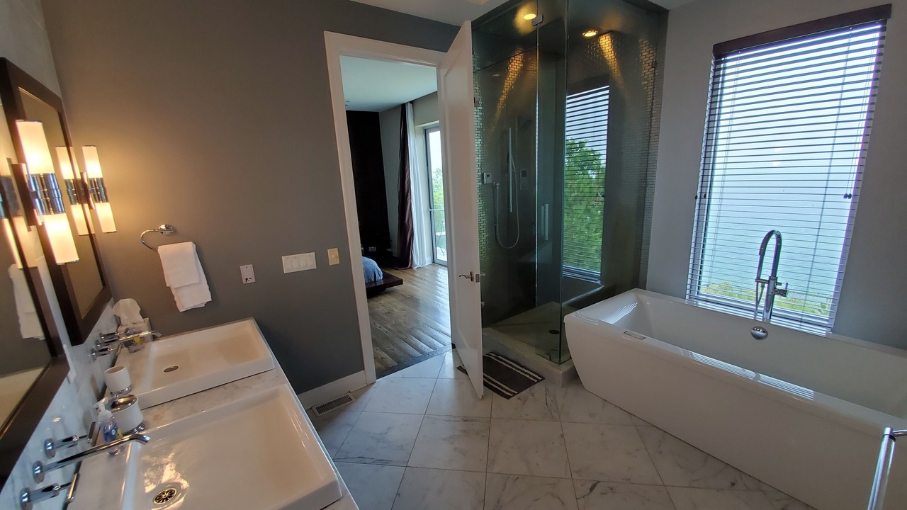 Photo of Bathroom in Riverside