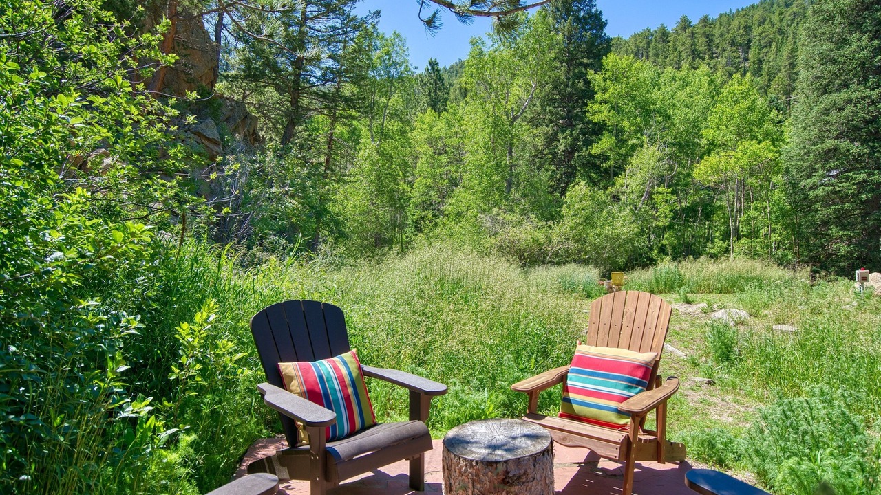 Photo of Others in Lyons