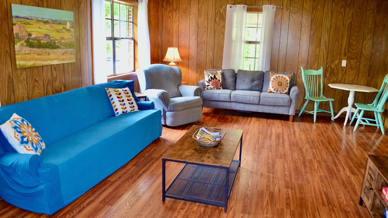 Photo of Livingroom in Westport