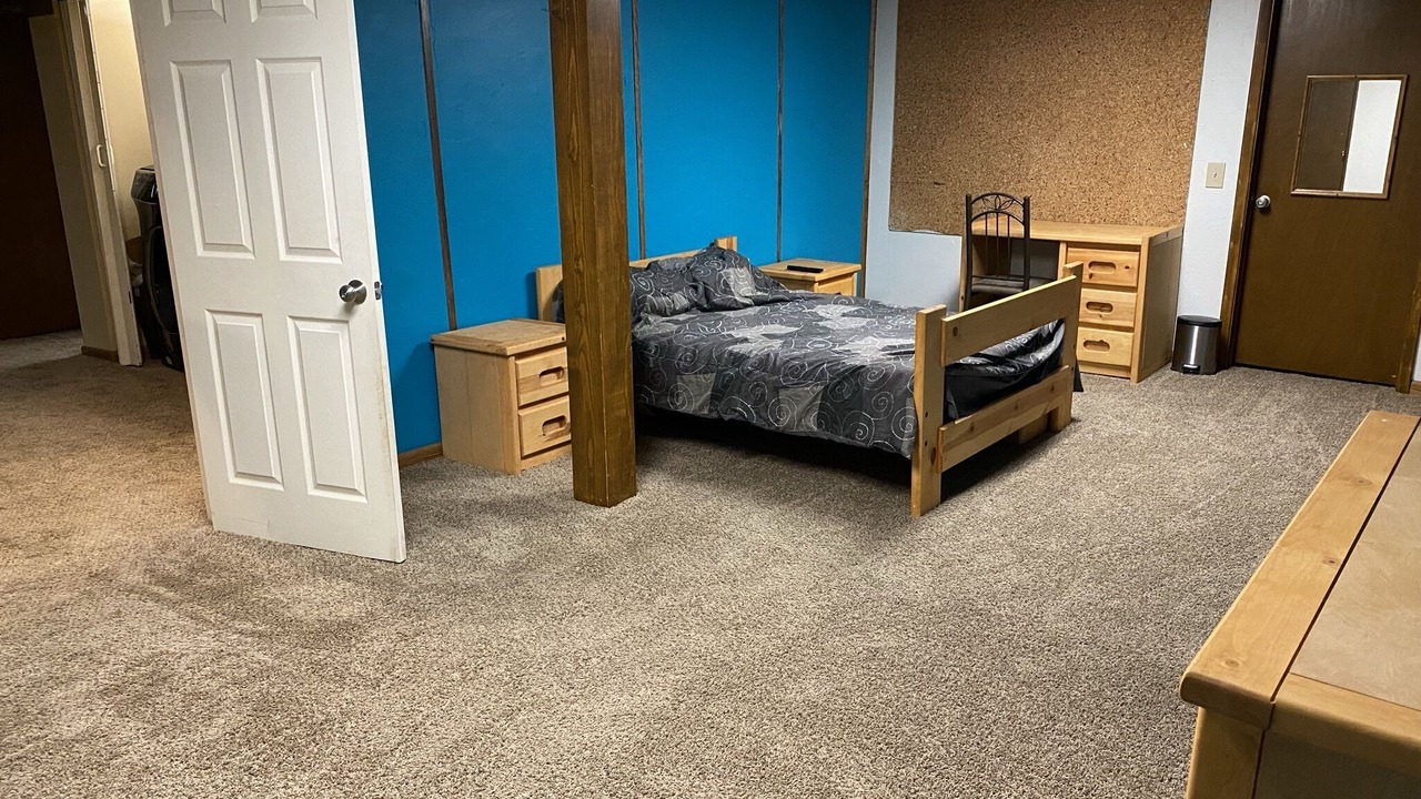 Photo of Bedroom in Ken Caryl