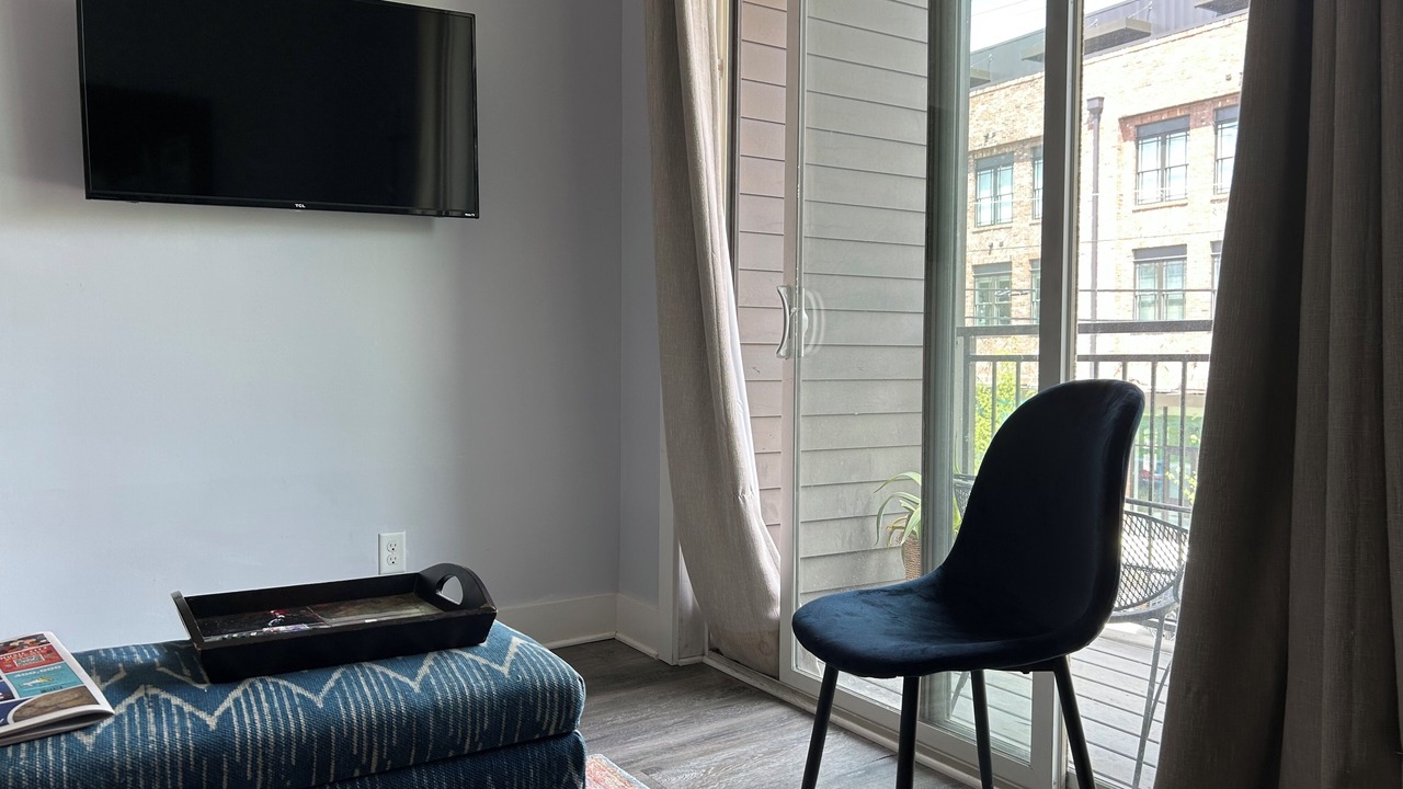 Photo of Livingroom in Hadley - Washington
