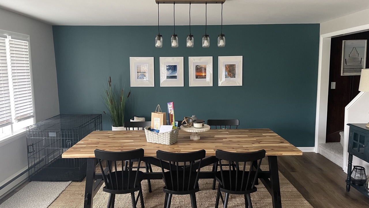 Photo of Livingroom in Mayville