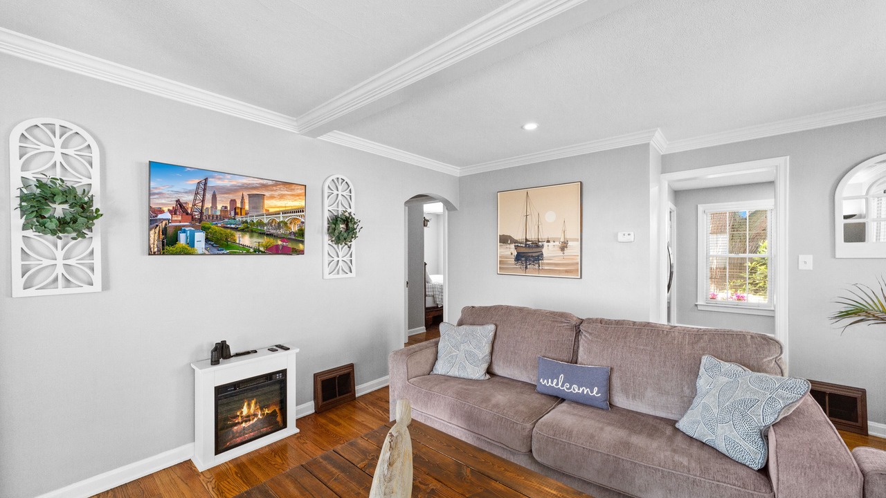 Photo of Livingroom in Vermilion