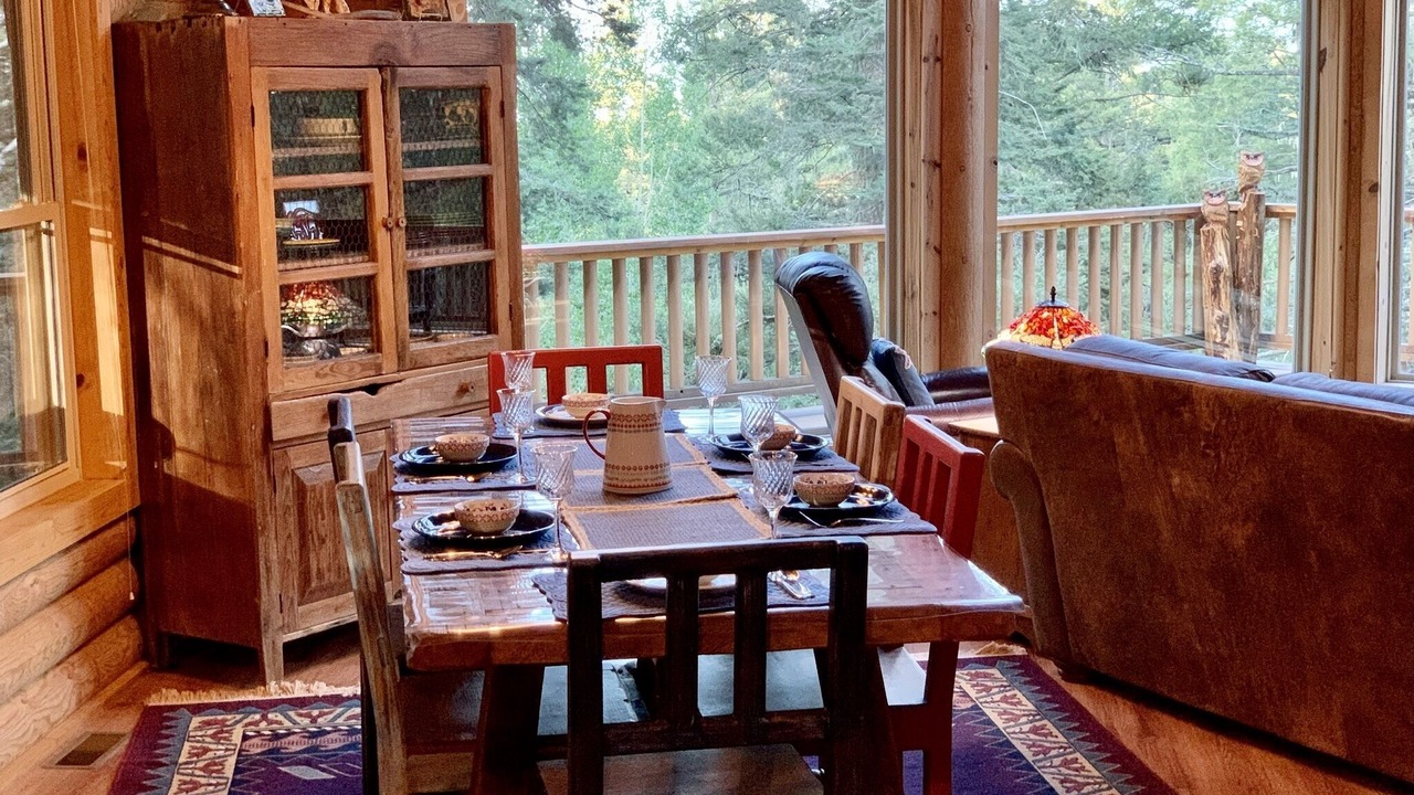 Photo of Bedroom in Cloudcroft
