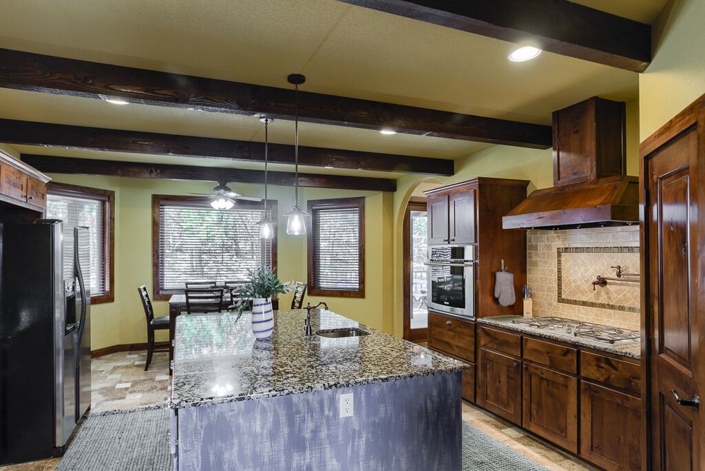 Photo of Kitchen in Hunt
