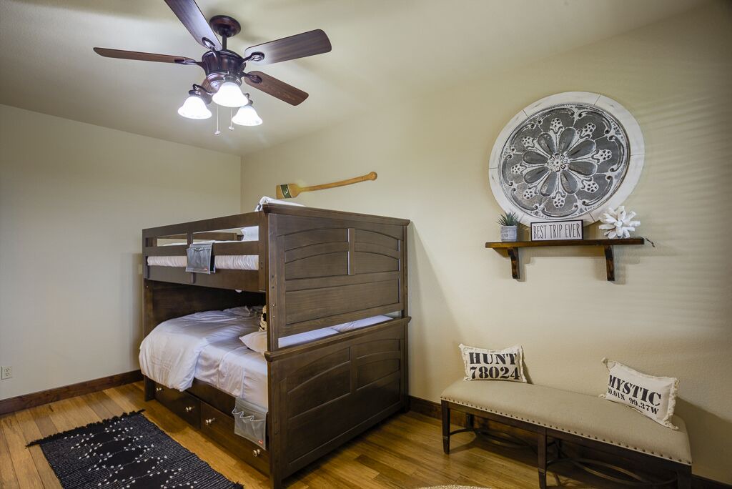 Photo of Bedroom in Hunt