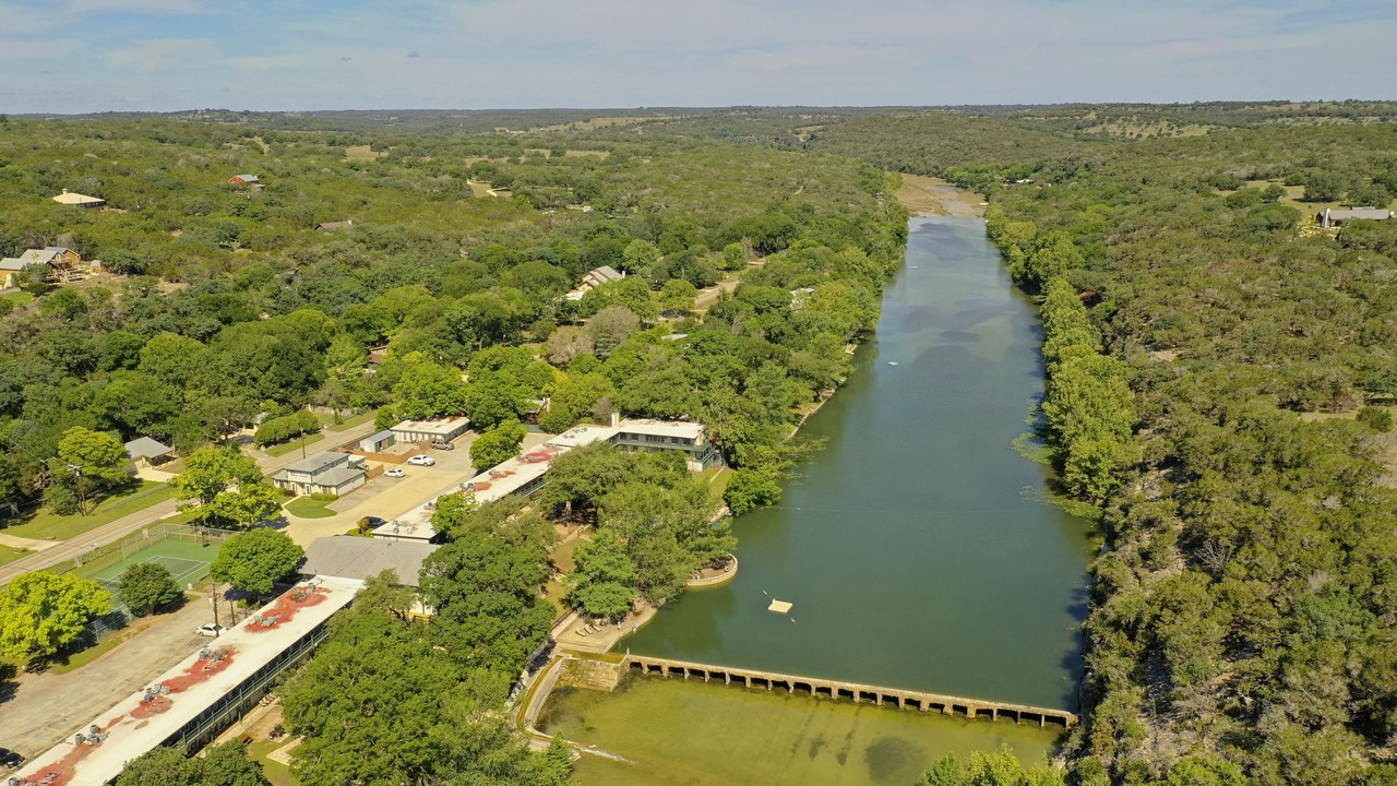 Photo of Outdoor in Hunt