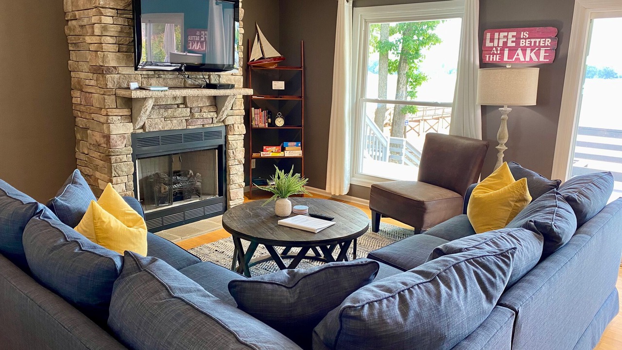 Photo of Livingroom in Mayhew