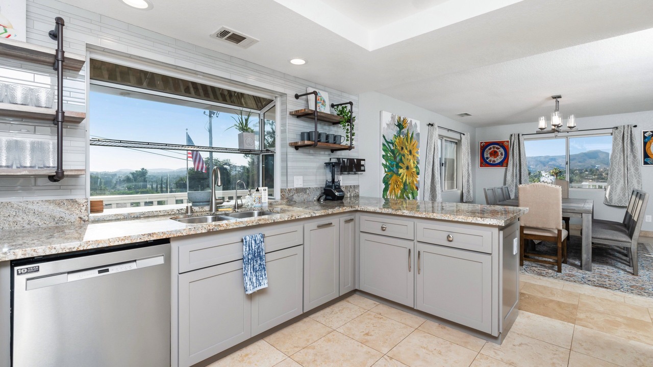 Photo of Kitchen in East Grove