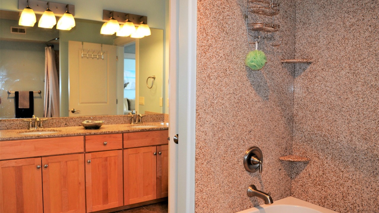 Photo of Bathroom in Seaside