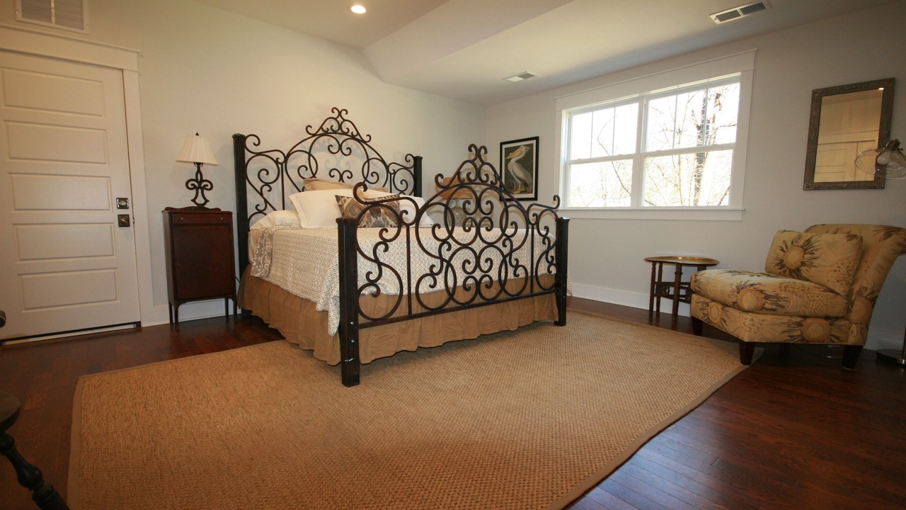 Photo of Bedroom in East Midtown