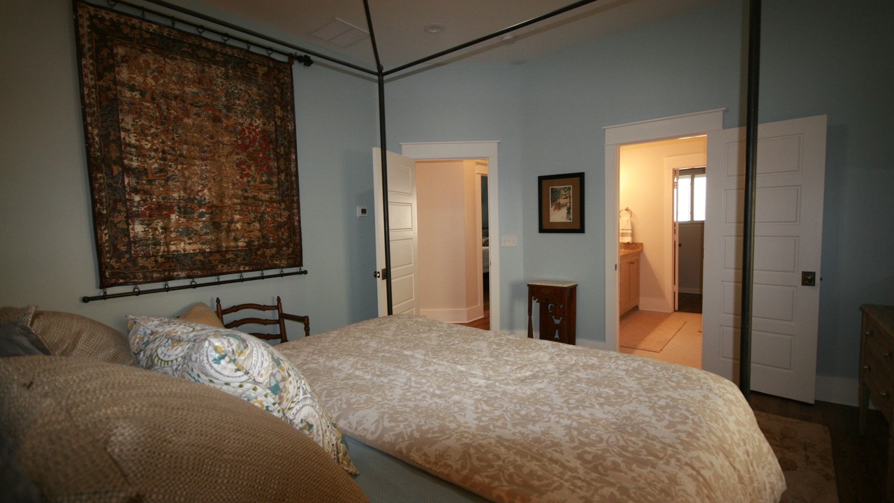 Photo of Bedroom in East Midtown