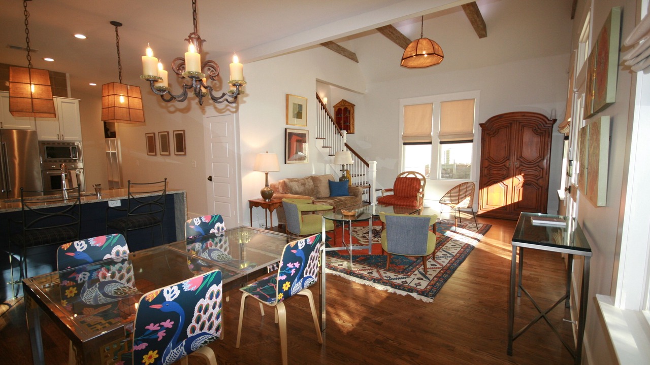 Photo of Livingroom in East Midtown