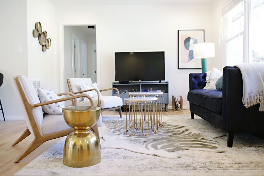 Photo of Livingroom in Knoxville