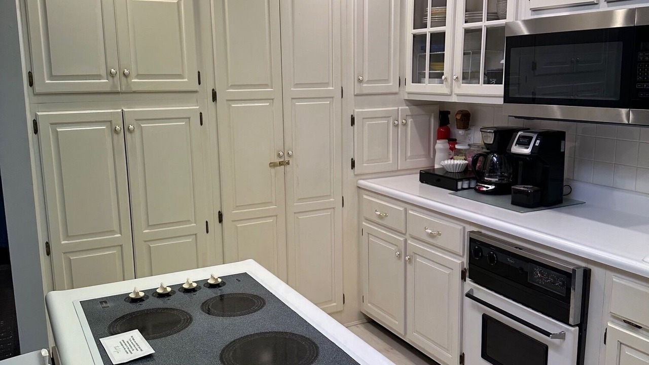 Photo of Kitchen in Bronston
