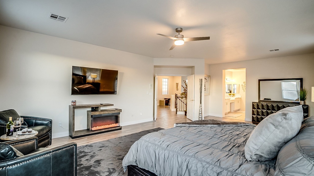 Photo of Bedroom in McCullough Hills