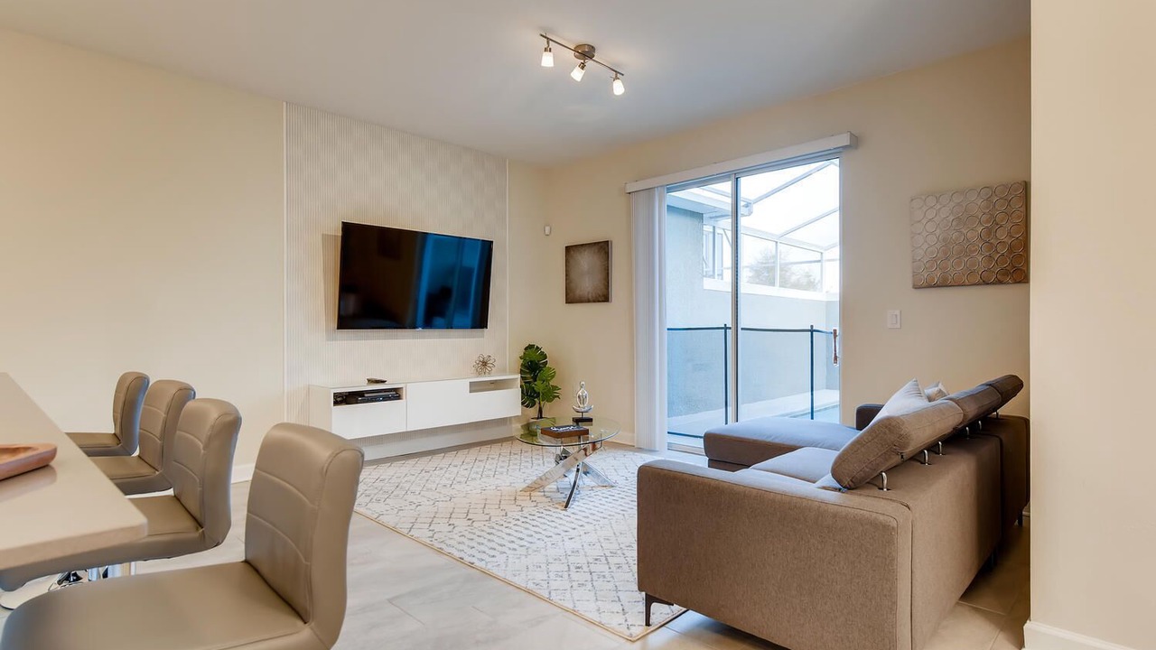 Photo of Livingroom in Four Corners