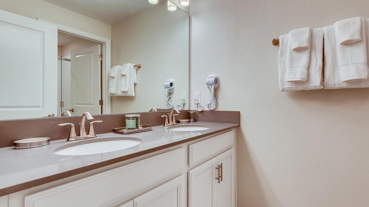 Photo of Bathroom in Four Corners