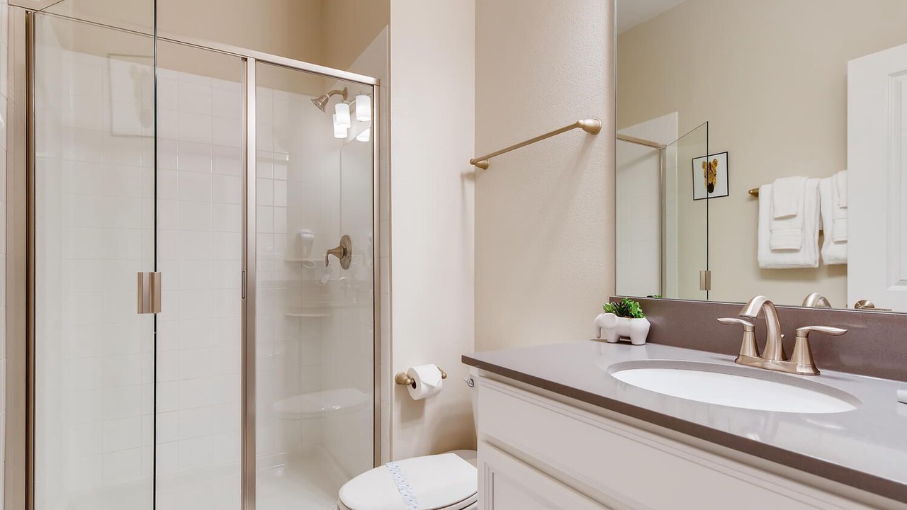 Photo of Bathroom in Four Corners