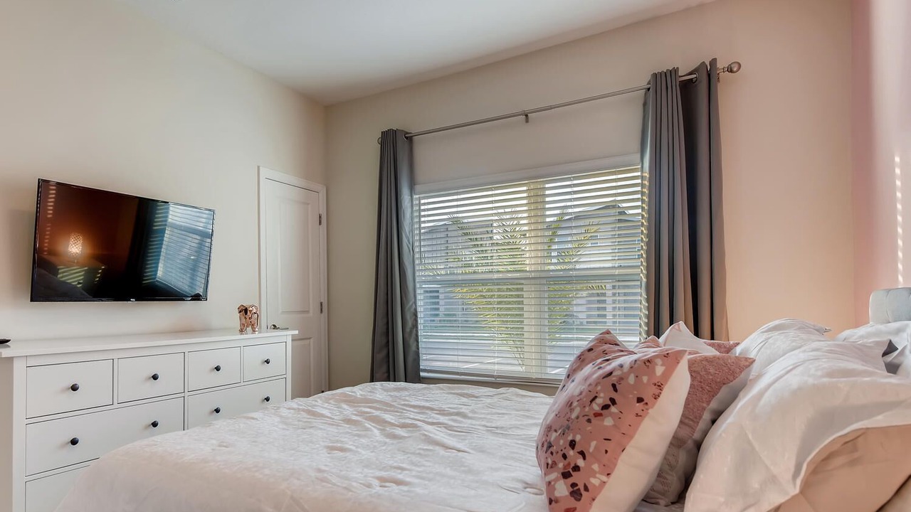 Photo of Bedroom in Four Corners