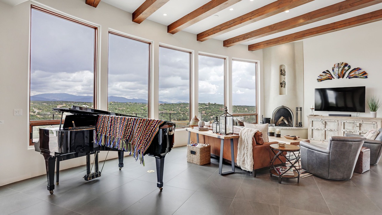Photo of Livingroom in Santa Fe