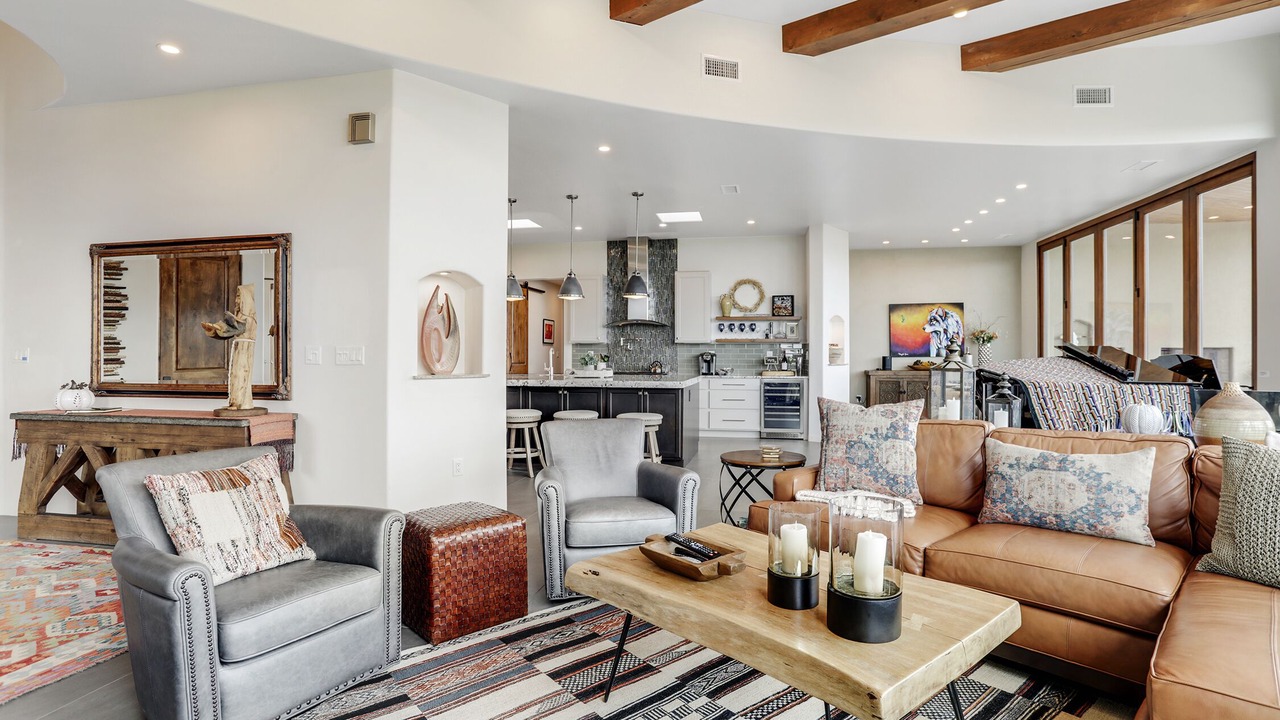 Photo of Livingroom in Santa Fe