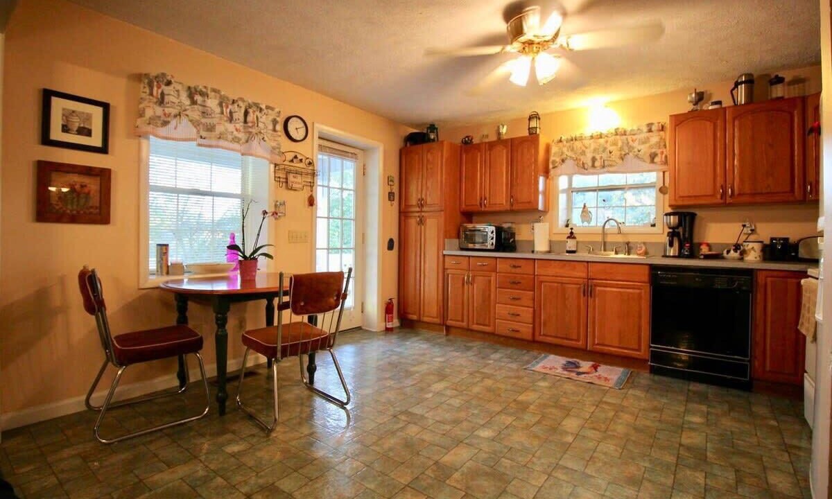 Photo of Kitchen in Whites Creek