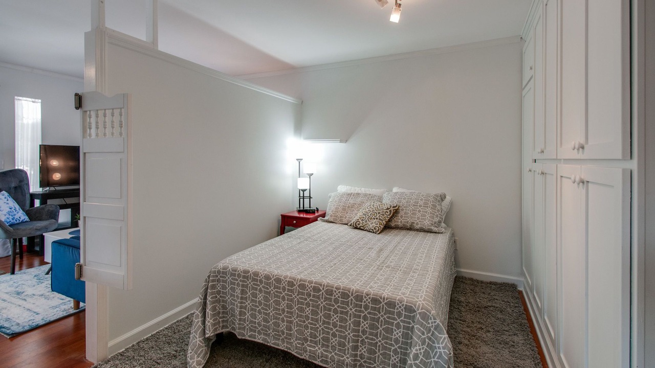 Photo of Bedroom in Salemtown