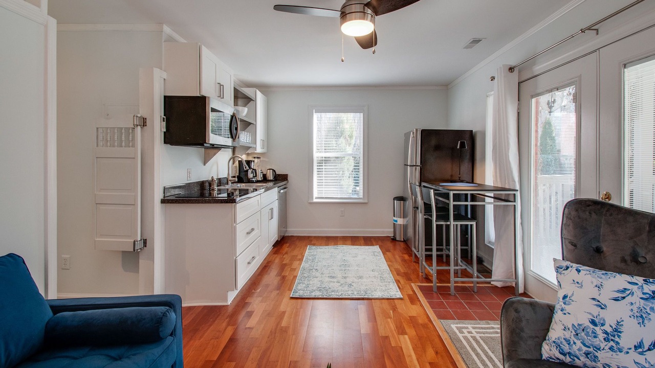 Photo of Livingroom in Salemtown