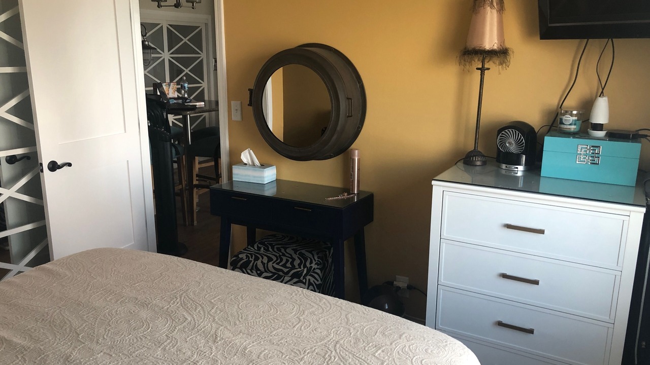 Photo of Bedroom in South Haven