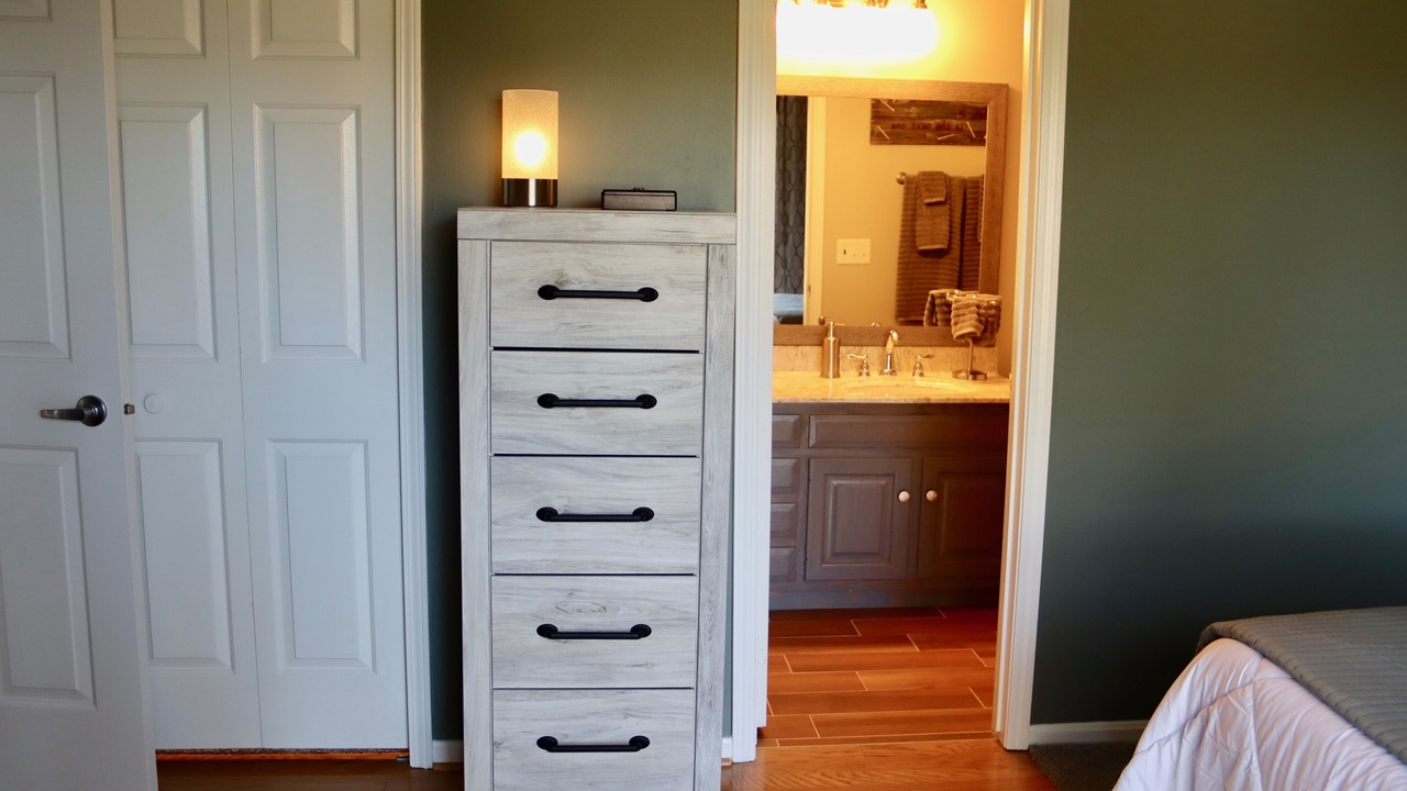 Photo of Bedroom in Huron