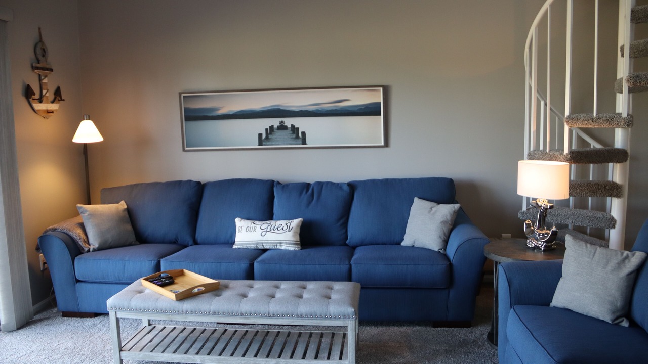 Photo of Livingroom in Huron