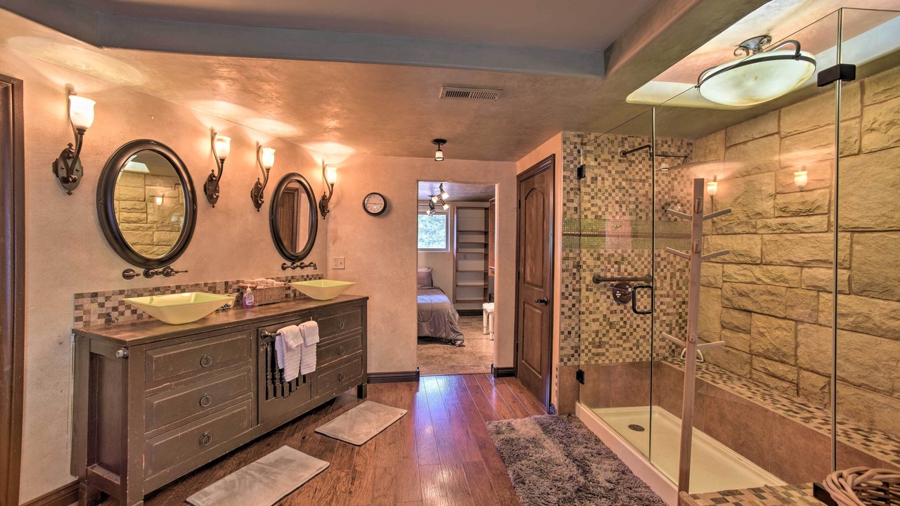 Photo of Bathroom in Cascade-Chipita Park