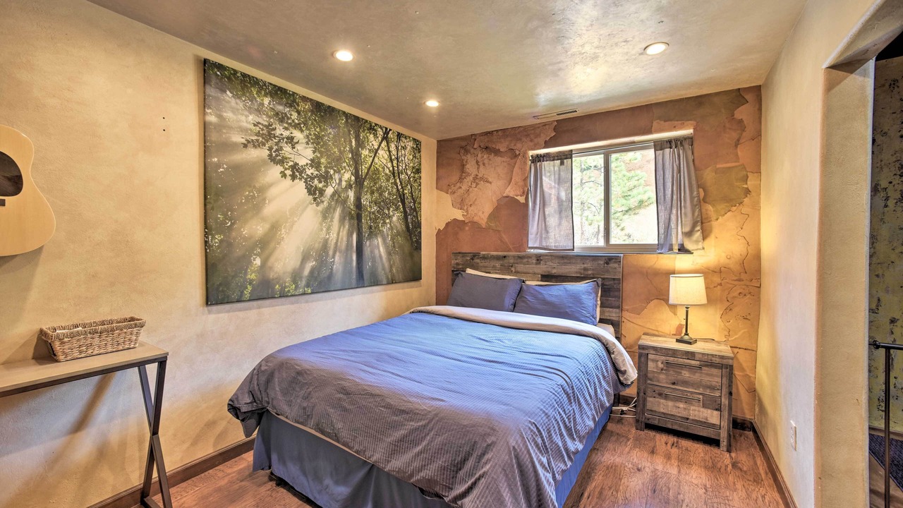 Photo of Bedroom in Cascade-Chipita Park