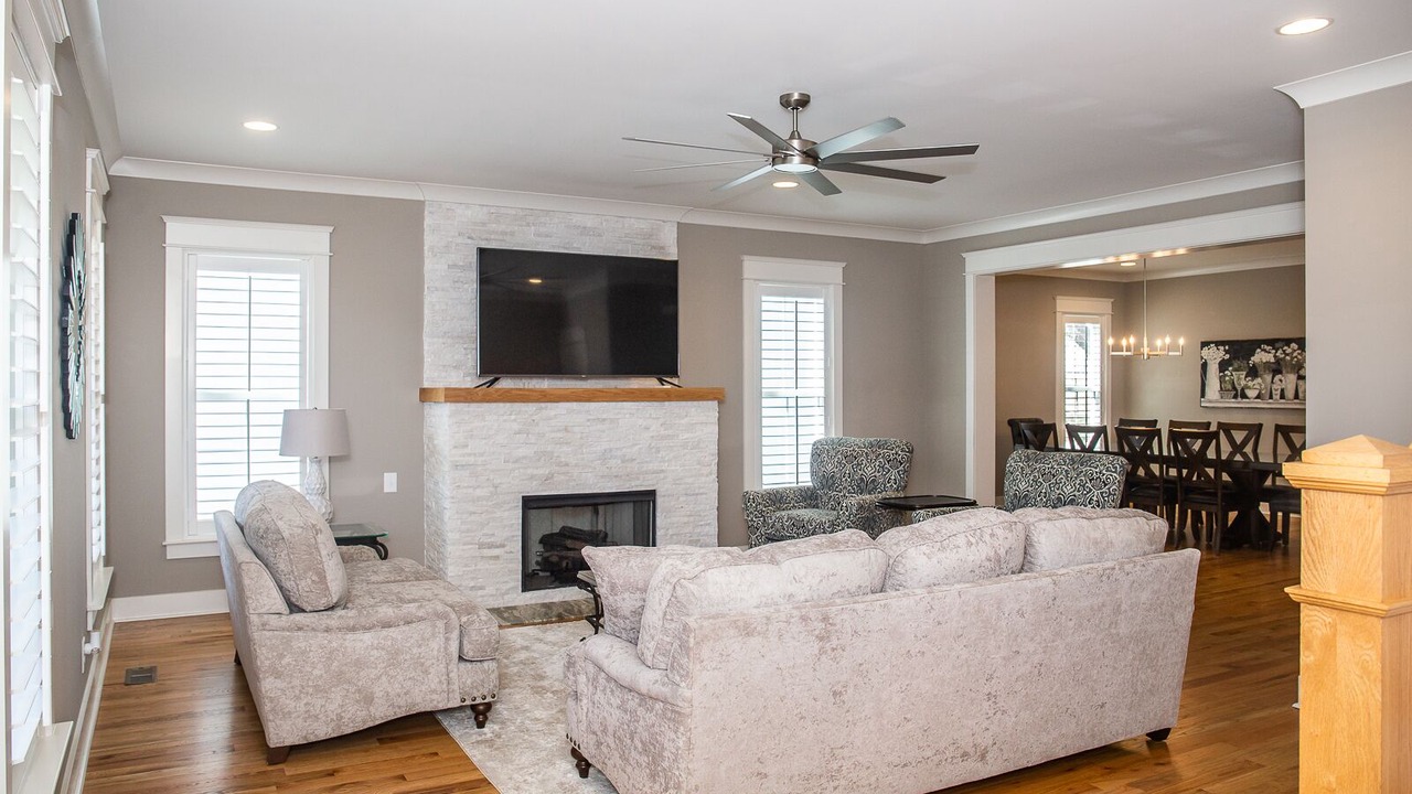 Photo of Livingroom in Sylvan Heights