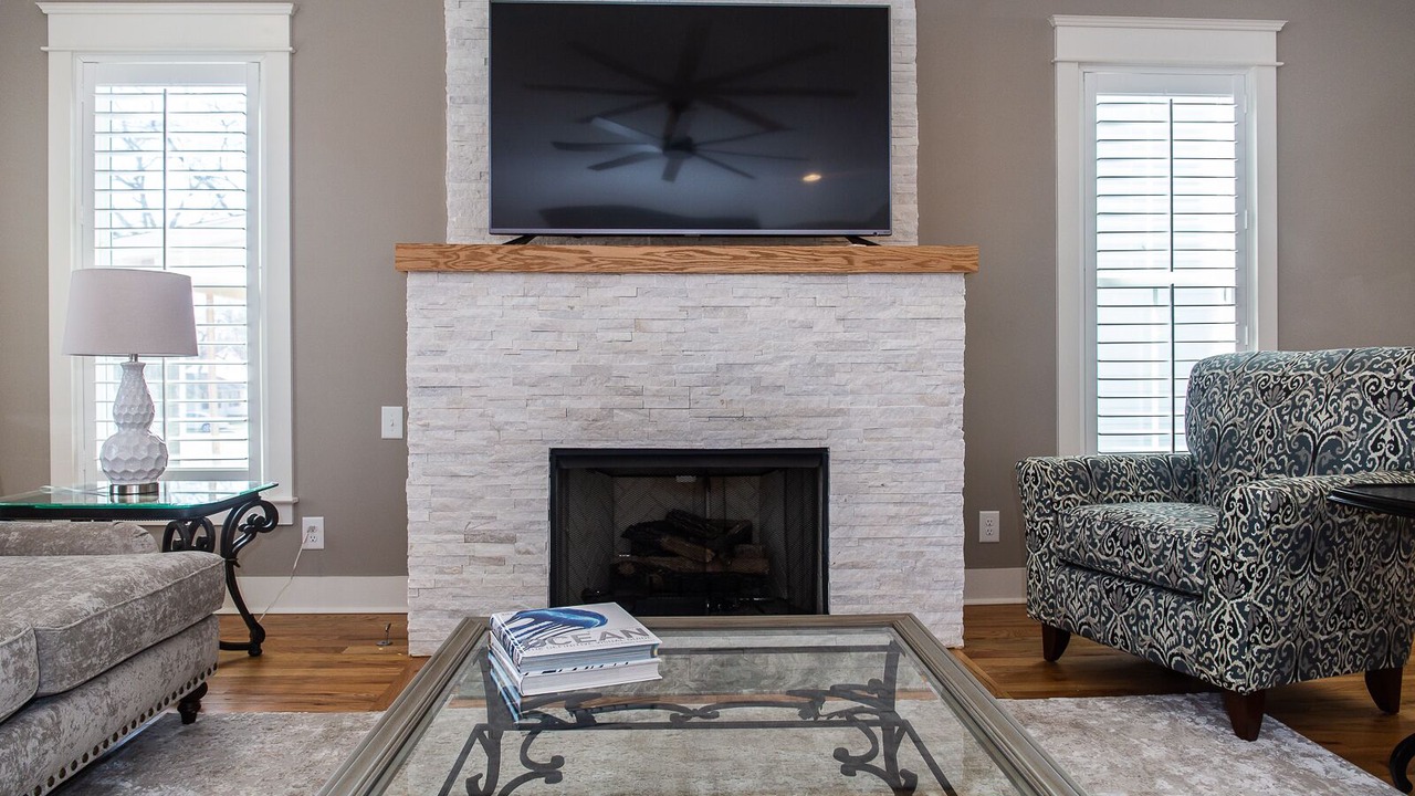 Photo of Livingroom in Sylvan Heights