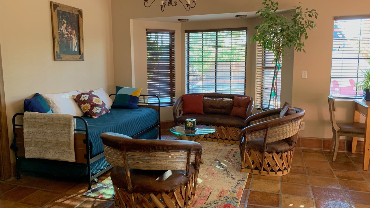 Photo of Livingroom in Green Valley North