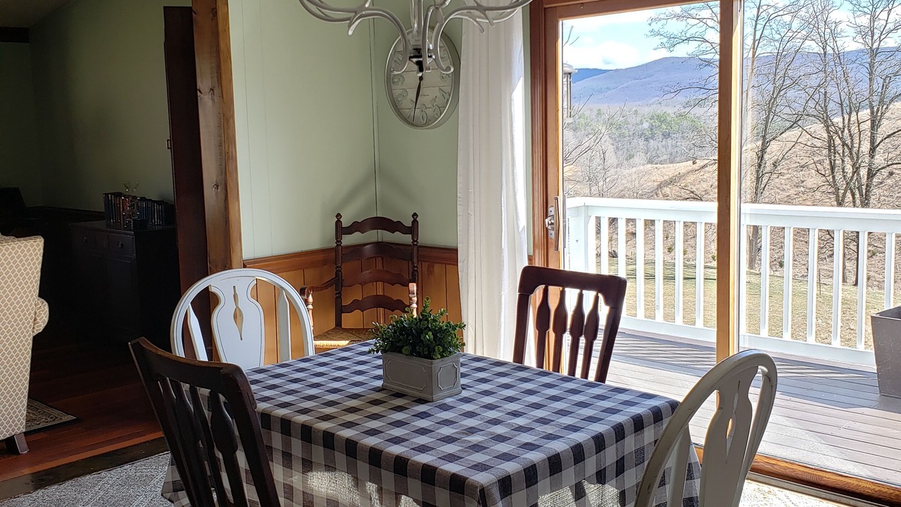 Photo of Livingroom in Harper