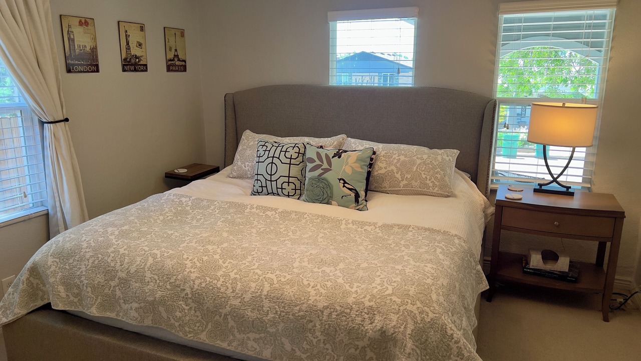 Photo of Bedroom in Englewood