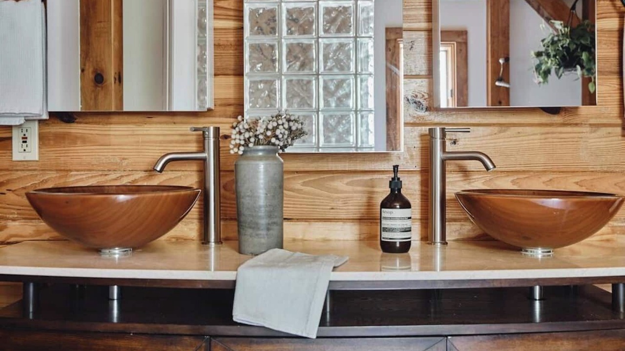 Photo of Bathroom in Whites Creek