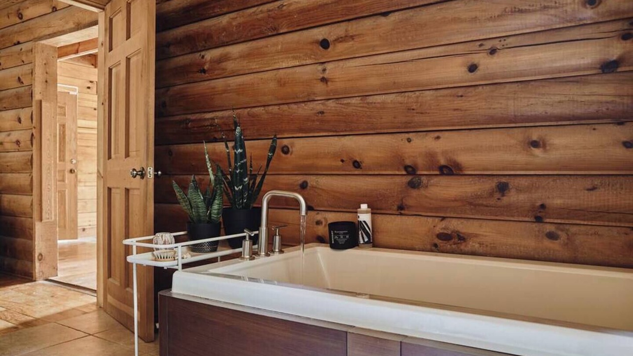 Photo of Bathroom in Whites Creek