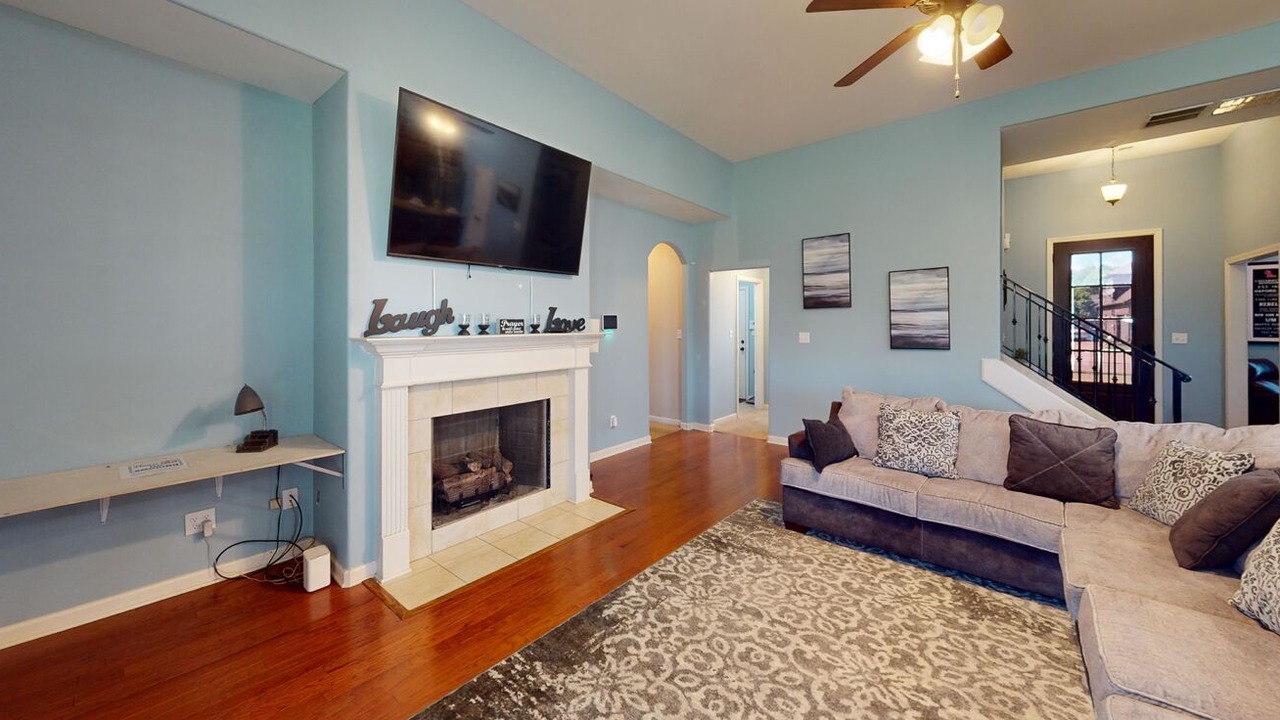 Photo of Livingroom in Olive Branch