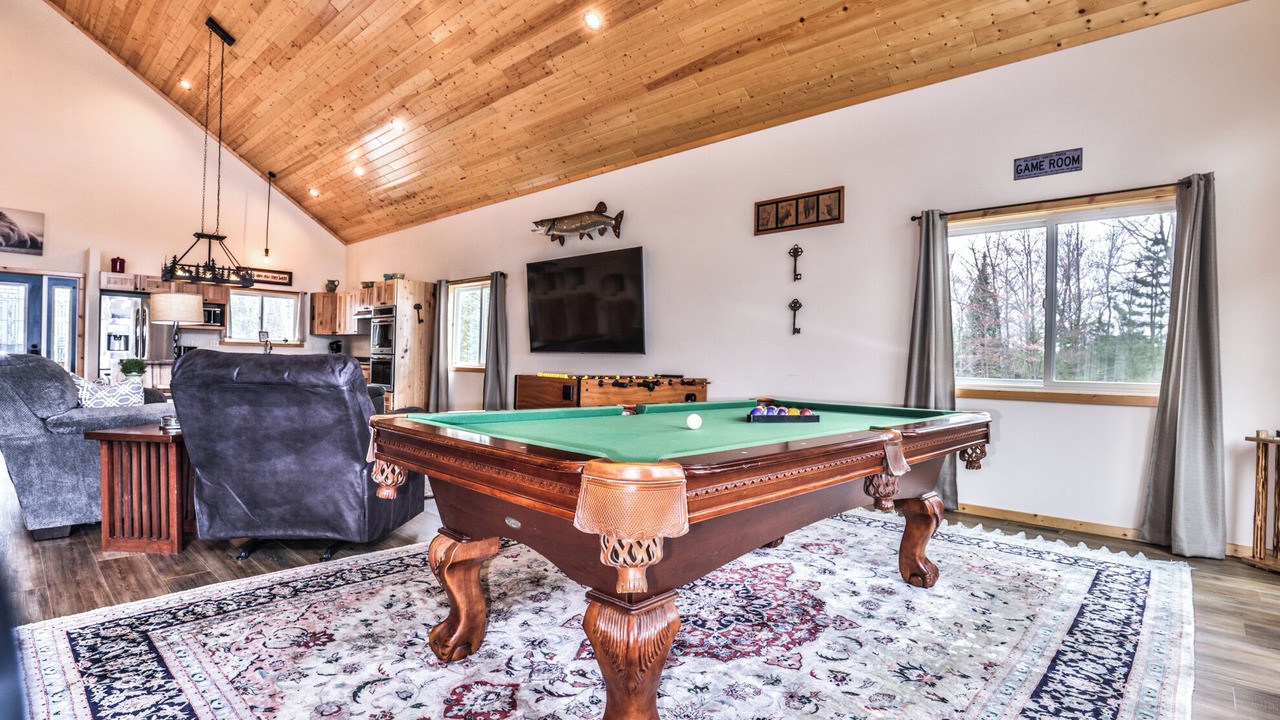Photo of Bedroom in Eagle River