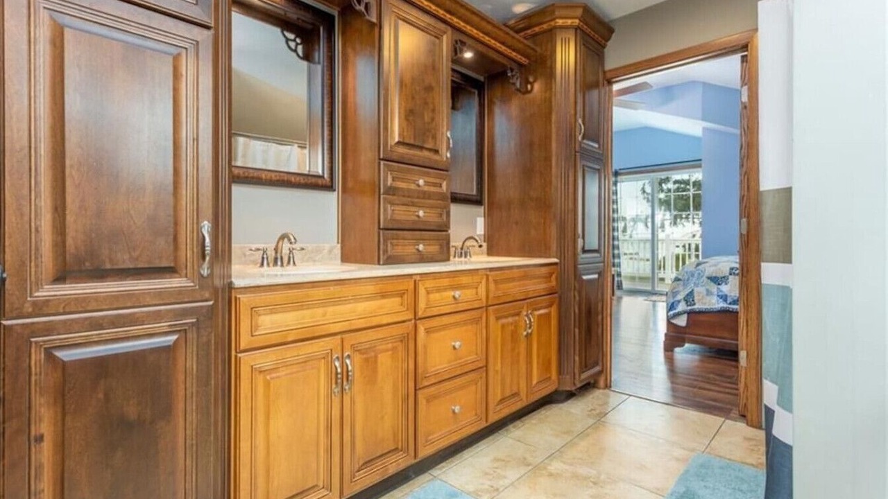 Photo of Bathroom in Huron