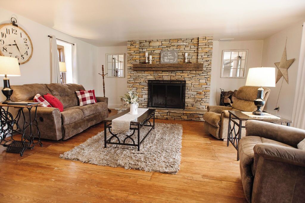 Photo of Livingroom in Gap