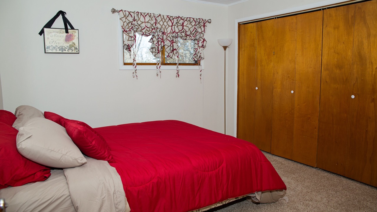 Photo of Bedroom in Bruce Crossing